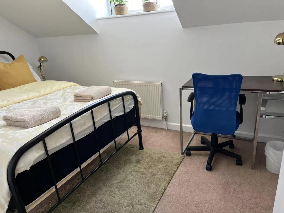 Town Centre White House Apartment Bournemouth Bagian luar foto