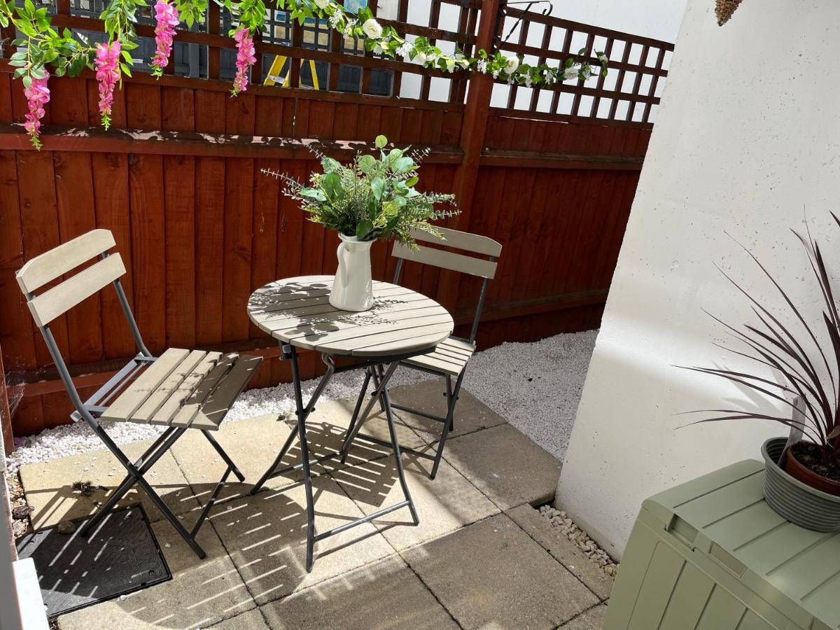 Town Centre White House Apartment Bournemouth Bagian luar foto