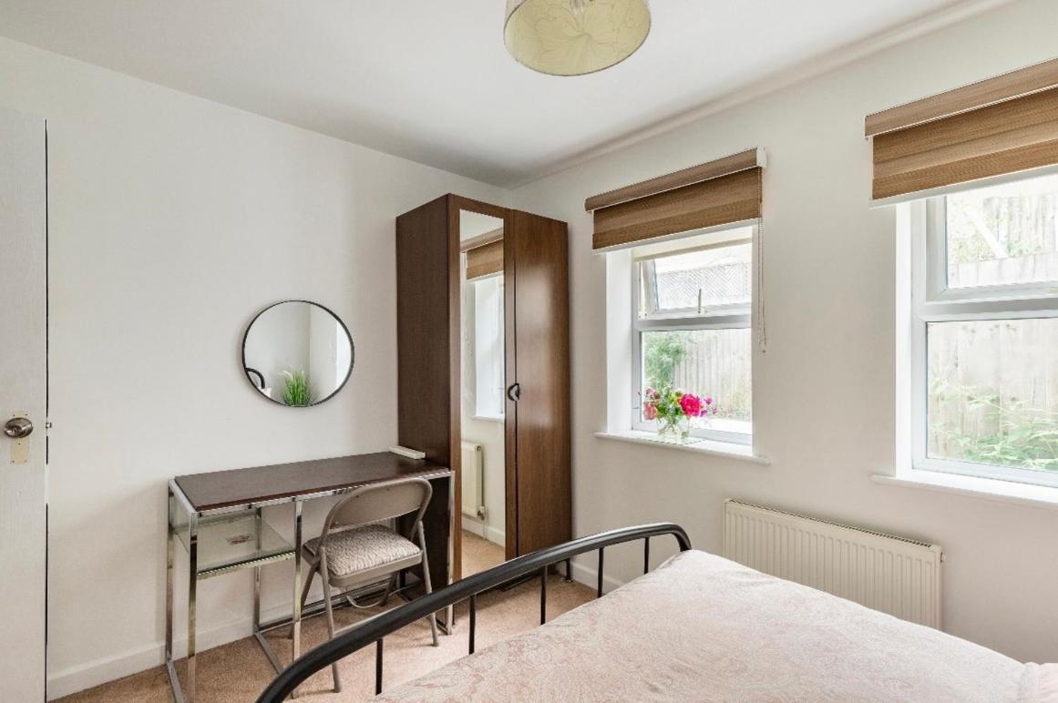 Town Centre White House Apartment Bournemouth Bagian luar foto