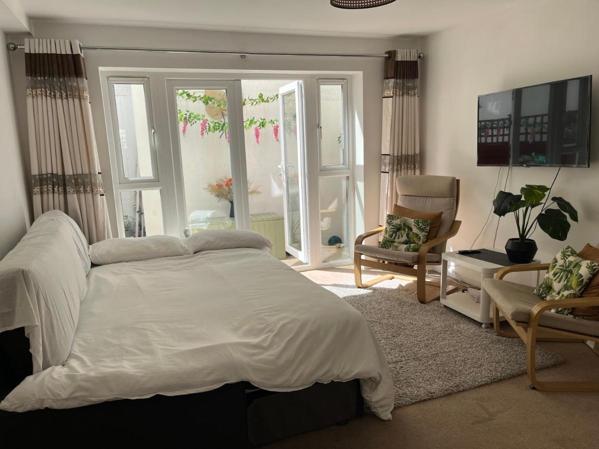 Town Centre White House Apartment Bournemouth Bagian luar foto
