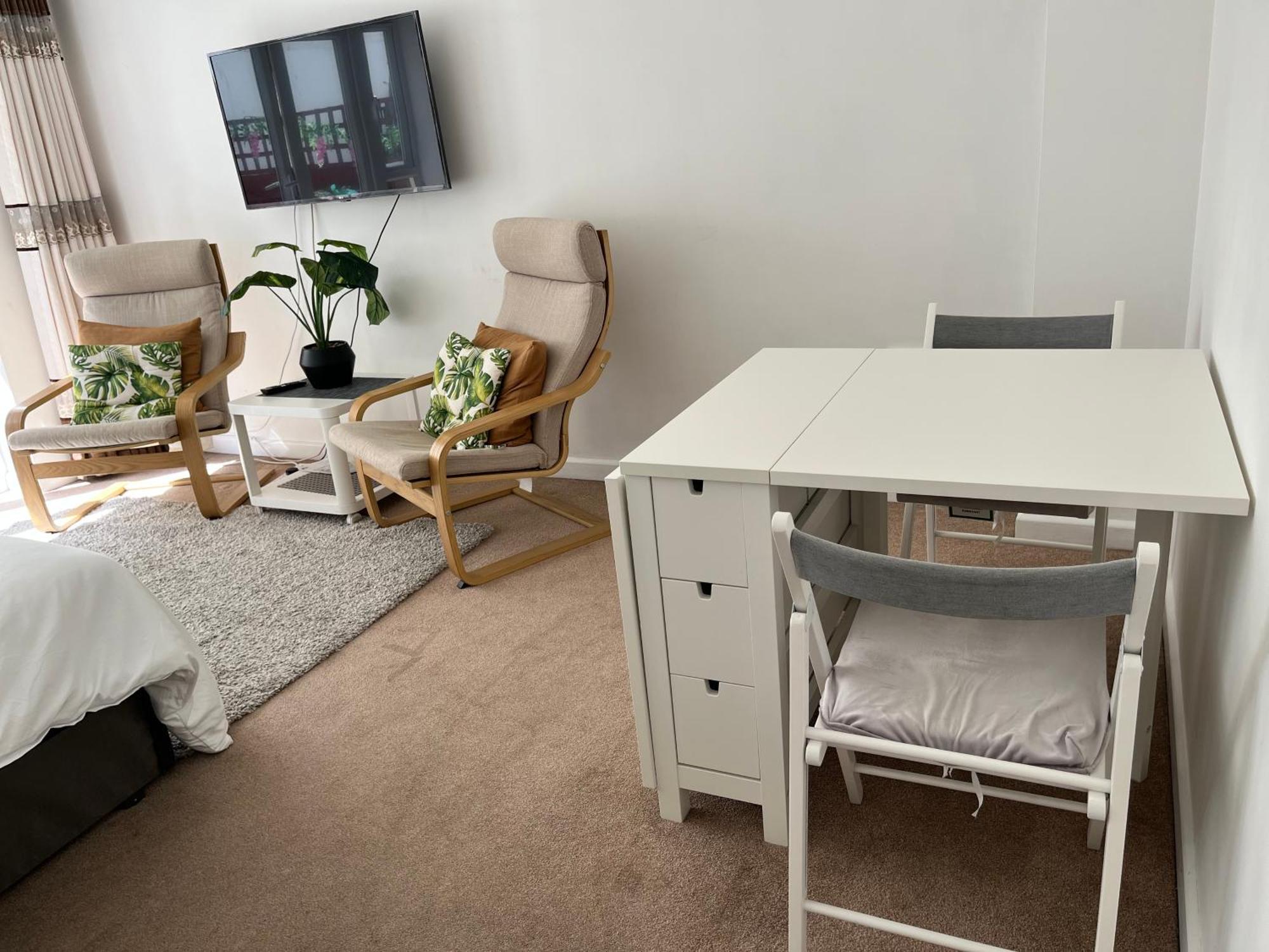 Town Centre White House Apartment Bournemouth Bagian luar foto