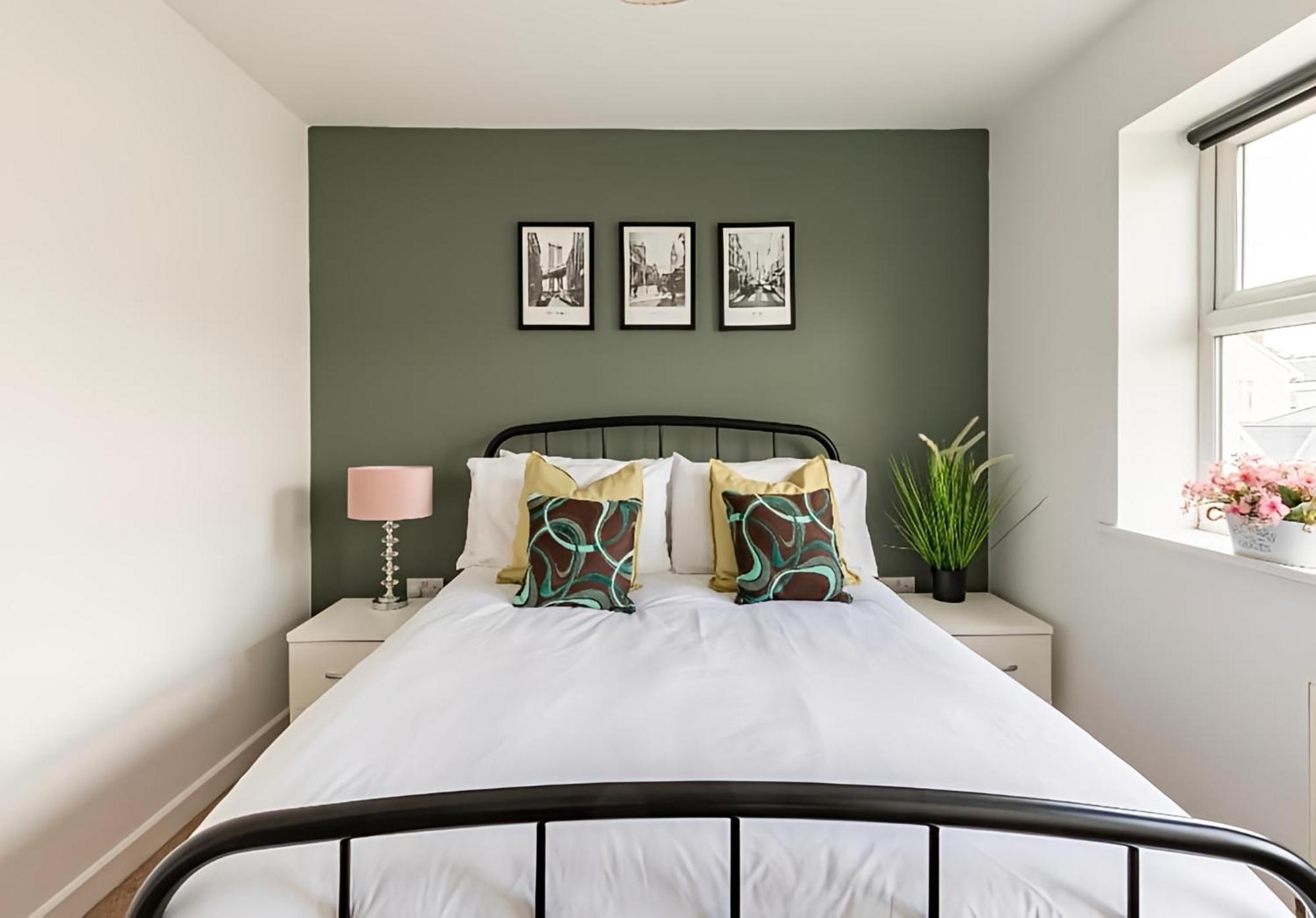 Town Centre White House Apartment Bournemouth Bagian luar foto